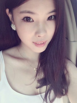风中的风铃主播照片