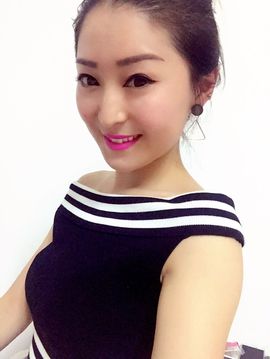 林妹妹不定时直播主播照片