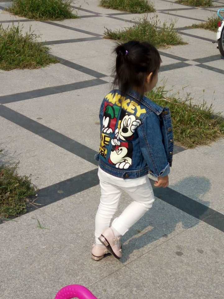 布兜~家有一宝主播照片