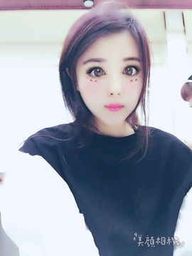九小九，主播照片