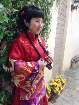 百变女神涵涵主播照片