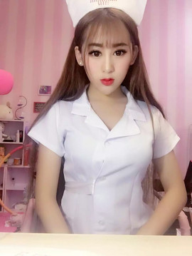 吃土女主播丶咪熙主播照片