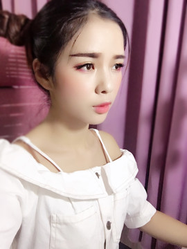 藝ღ小艺艺ღ主播照片