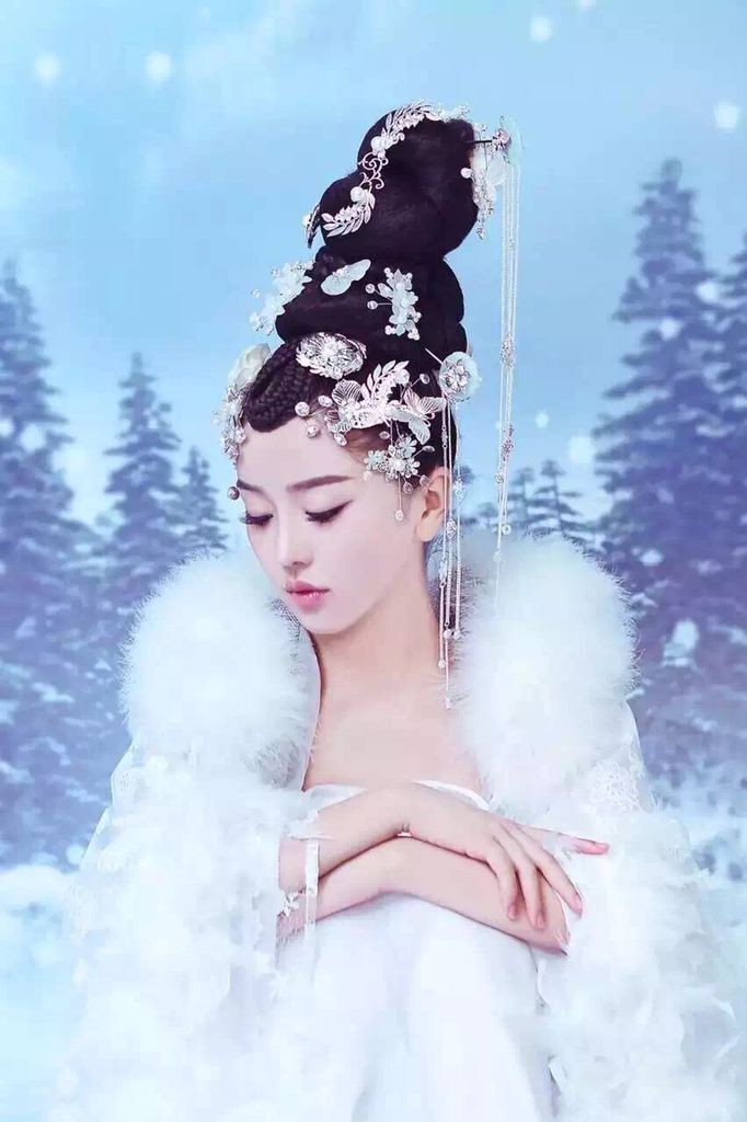 云曦??心隨歌動(dòng)的主播照片