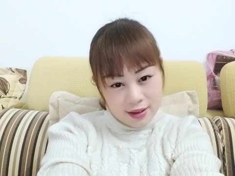 か妮娜か海报