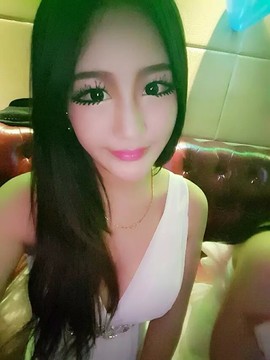 大米璐璐求守护主播照片