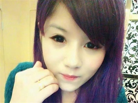 寳寳小小雨海报