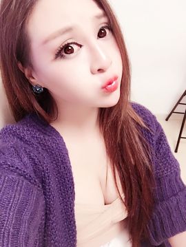 我是朵二呀主播照片