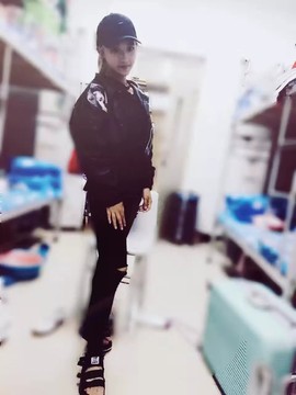 梦梦寳寳主播照片