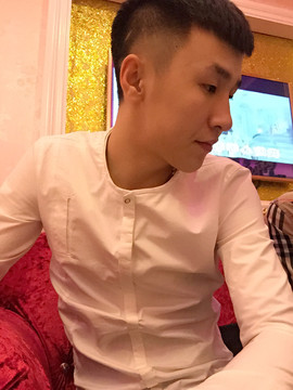 皓天~~主播照片