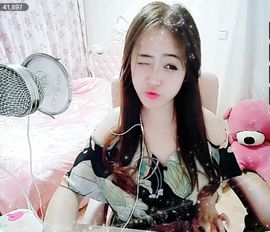 绝绝子雅主播照片