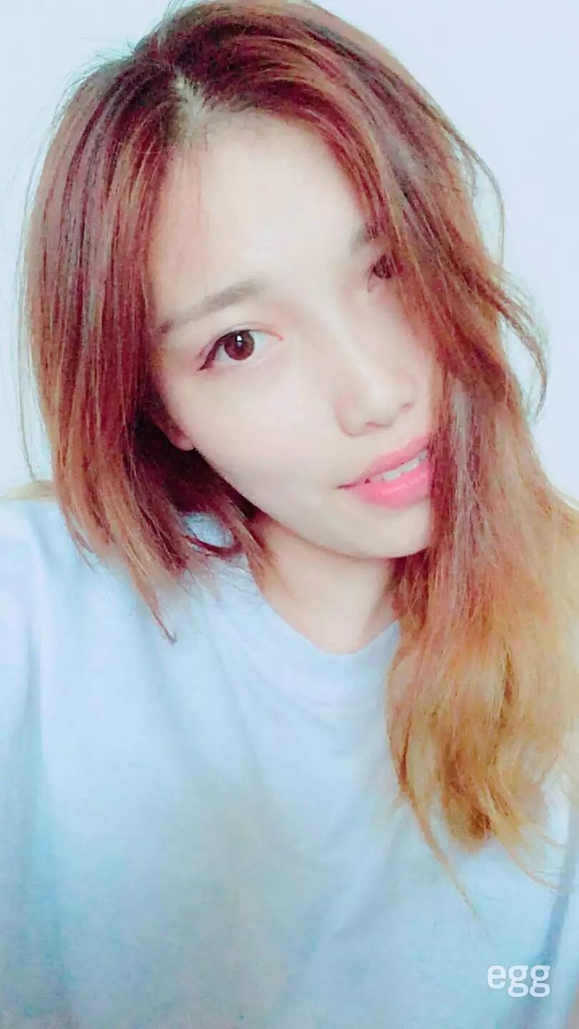 江南灬阿暖的主播照片