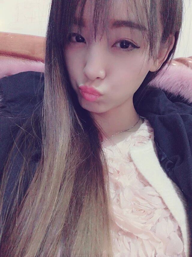 瑶妞考驾照休息的主播照片