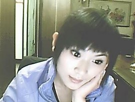 欧阳月雅主播照片