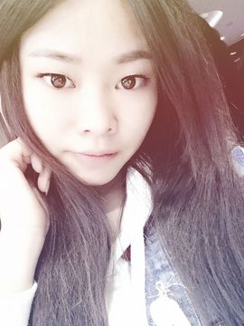 村花😯主播照片