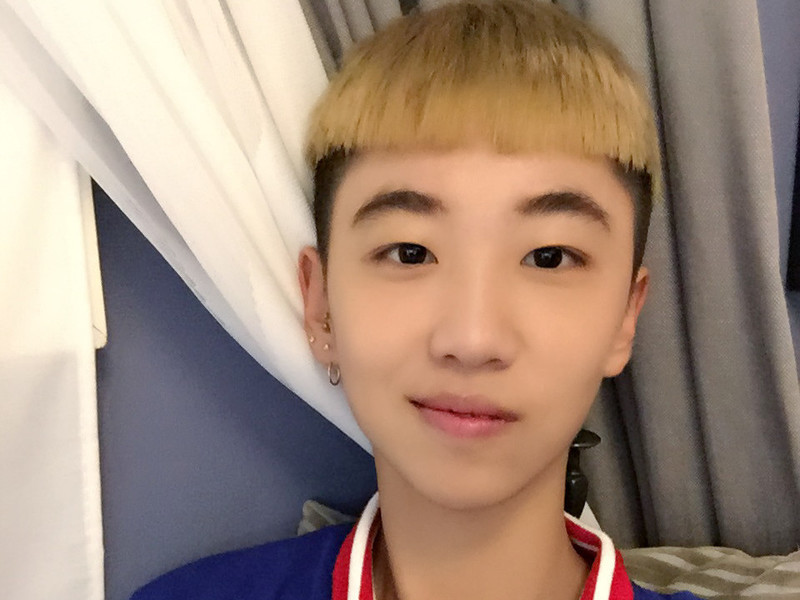茬痞君的主播海报