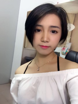 我老婆Q主播照片