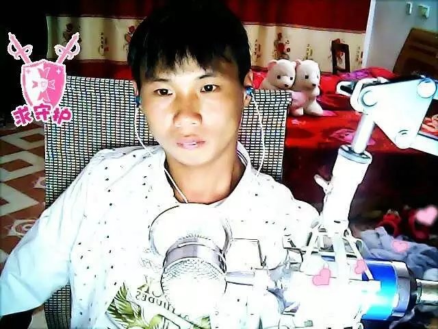 小小云杨的主播照片