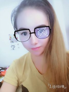 love胖8主播照片