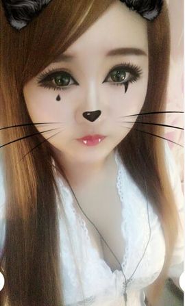 烟花🐾主播照片