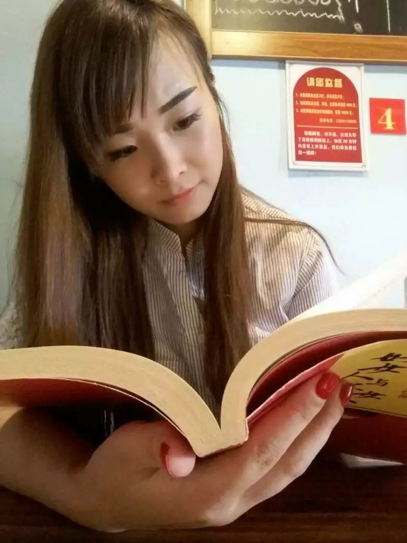 单身贵族；小萌宝的主播照片