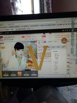 任性的小胖妞主播照片