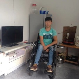 等待有缘人。主播照片