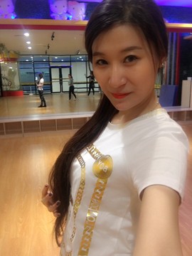 怕光的猫~&amp;主播照片