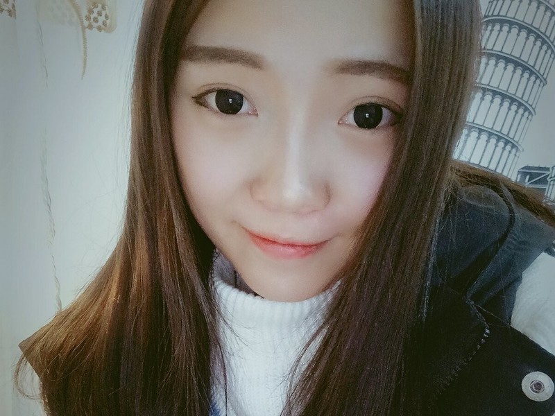 纯嗨嗨🌸的主播海报