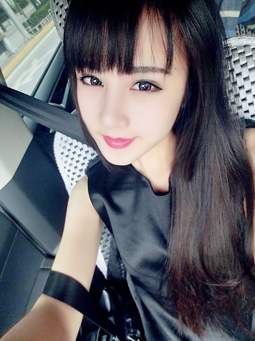 都在扯淡主播照片