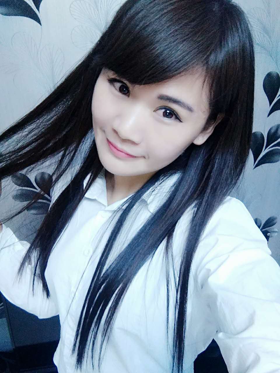 依小依、新货的主播照片