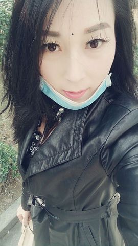 广善第一神偷冷艳辣妈主播照片