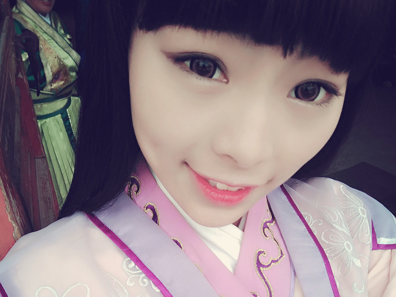 长腿萌阿晶🎀的主播海报