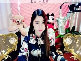 爱吃鸡排的~萌宝~！主播照片