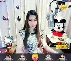 爱吃鸡排的~萌宝~！主播照片