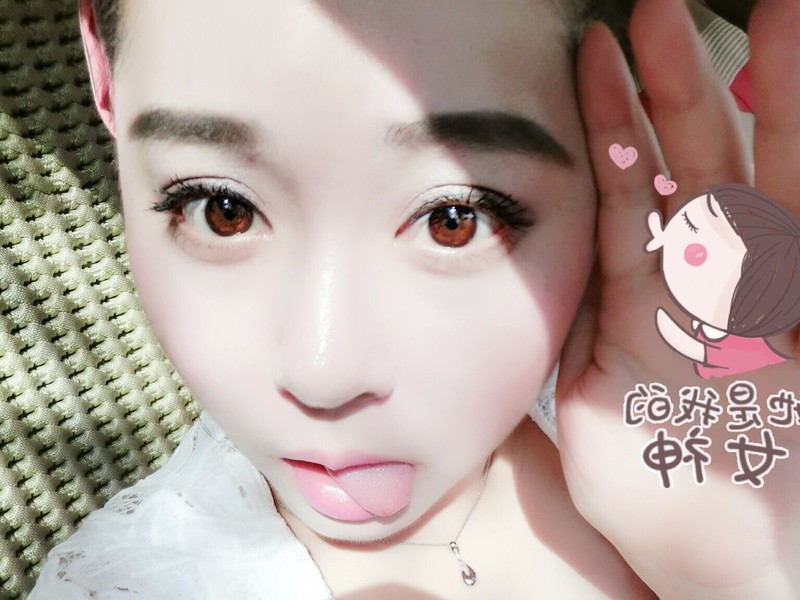 小鱼儿﹍☂的主播海报