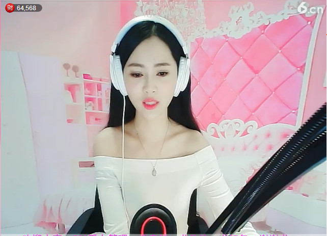 风中的风铃的图片