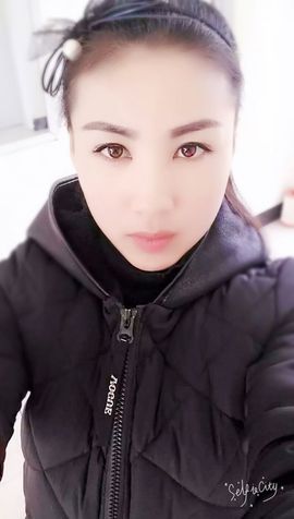 静静的小窝儿主播照片