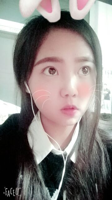 倪澍的主播照片
