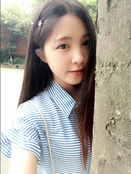 股市里的鹰主播照片