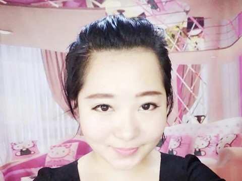 -爱我你会火。海报