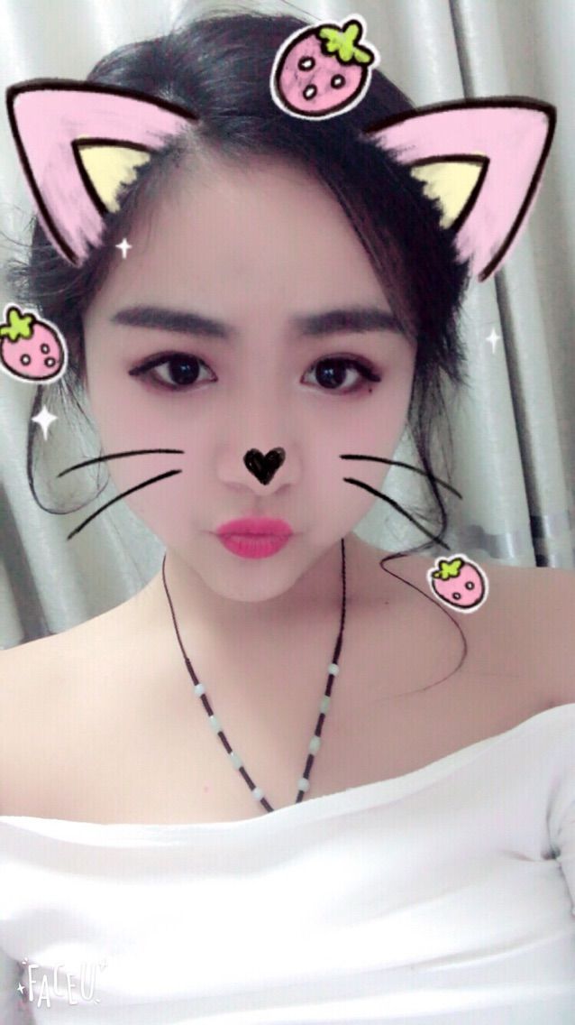 檸檬、孤立無援的主播照片
