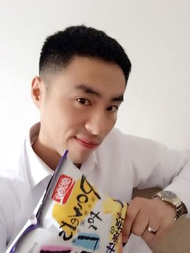 阿月先生。主播照片