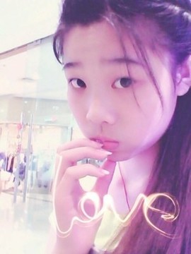 铁血☜爱谁谁谁☞主播照片