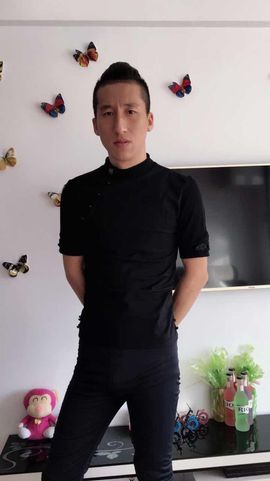 大脸💧9909主播照片