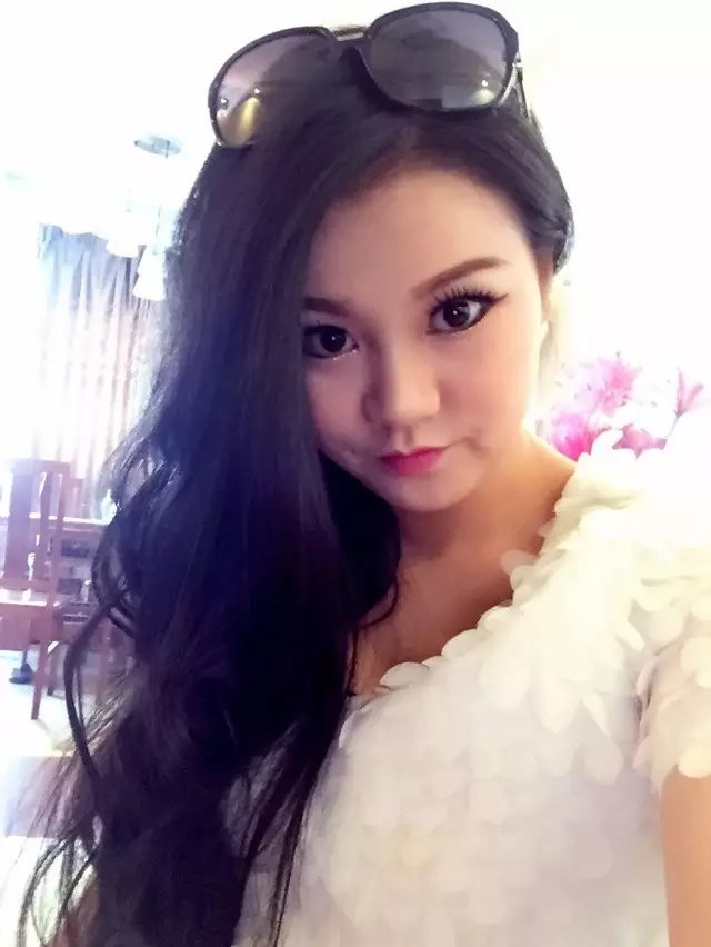 萍儿う傷痕累累的主播照片