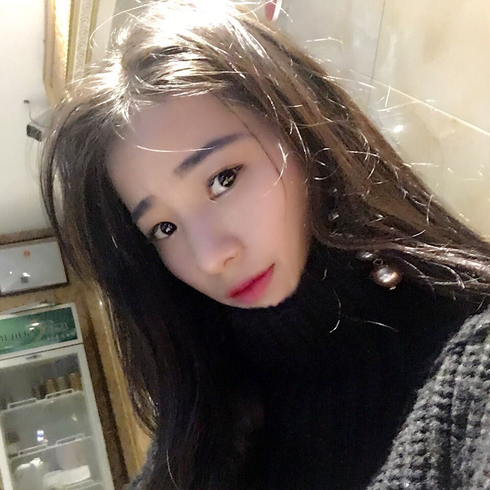 OR雅婷的主播照片