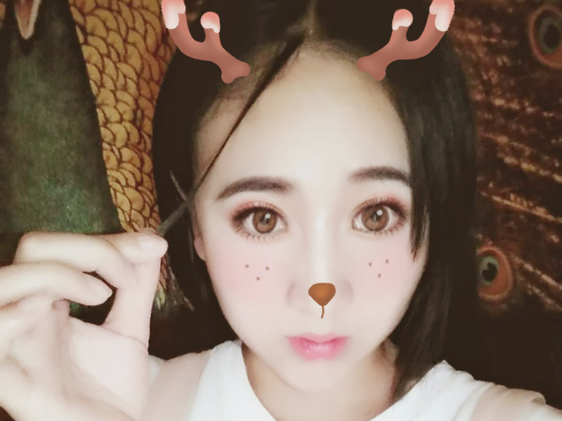 ❥小公举ღ的主播海报