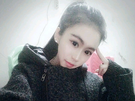 红岩8a主播照片