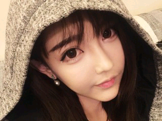 红岩8a主播照片